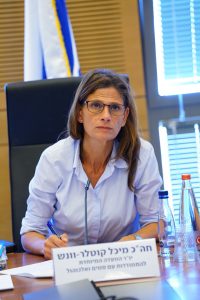 סמים ואלכוהול בקרב בני נוער